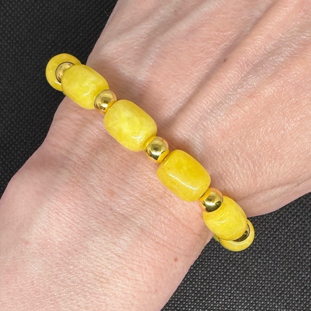 Honey Jade bracelet stretch handmade - Picture 5 of 8